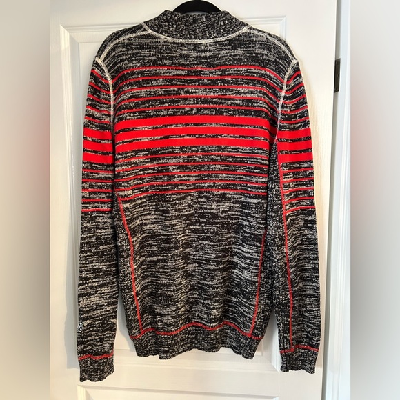 Detroit Red Wings BNWT Sweater 1/4 Zip - Picture 5 of 5